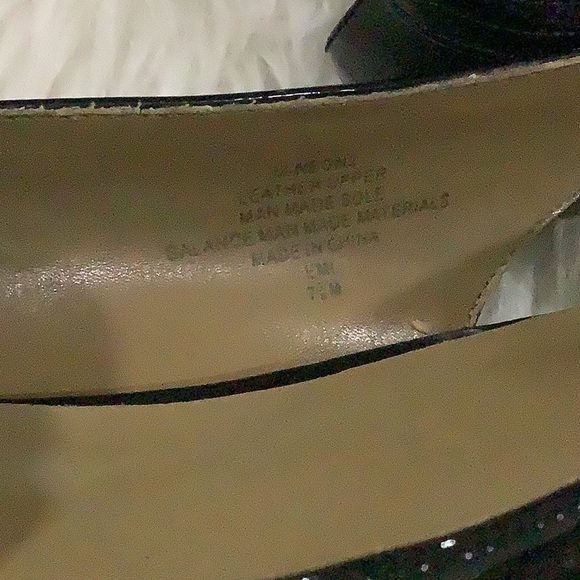 Nine West black flat shoes size 7.5 - Picture 6 of 8